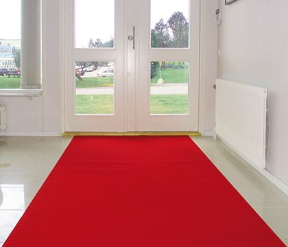 Dörrmatta på metervara Gala - Röda mattan Röd 133 cm bredd metervara