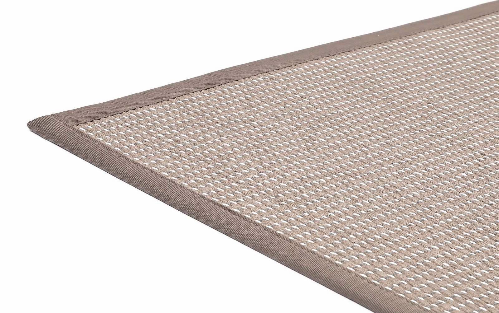 Måttbeställd matta Lyyra ljus Beige rund