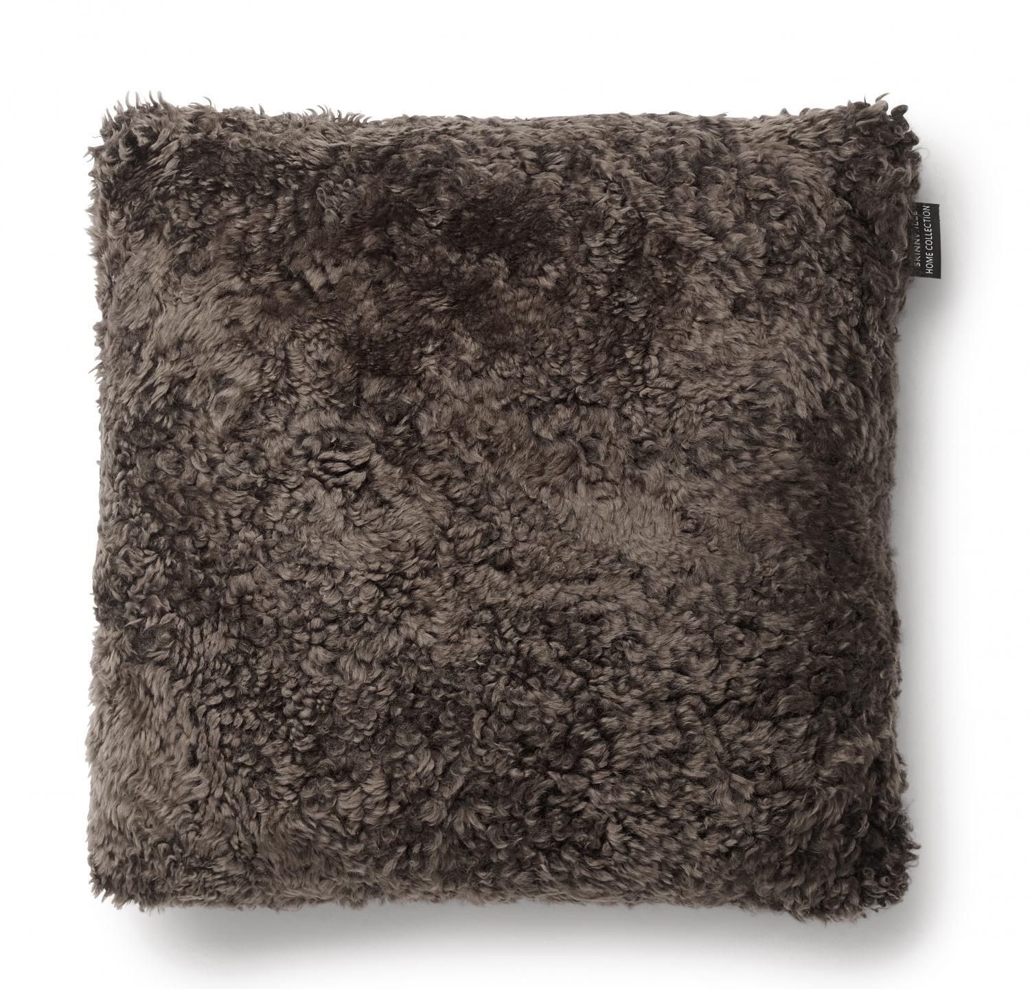 Skinn Curly kuddfodral i äkta fårskinn Brown 45 x  45 cm